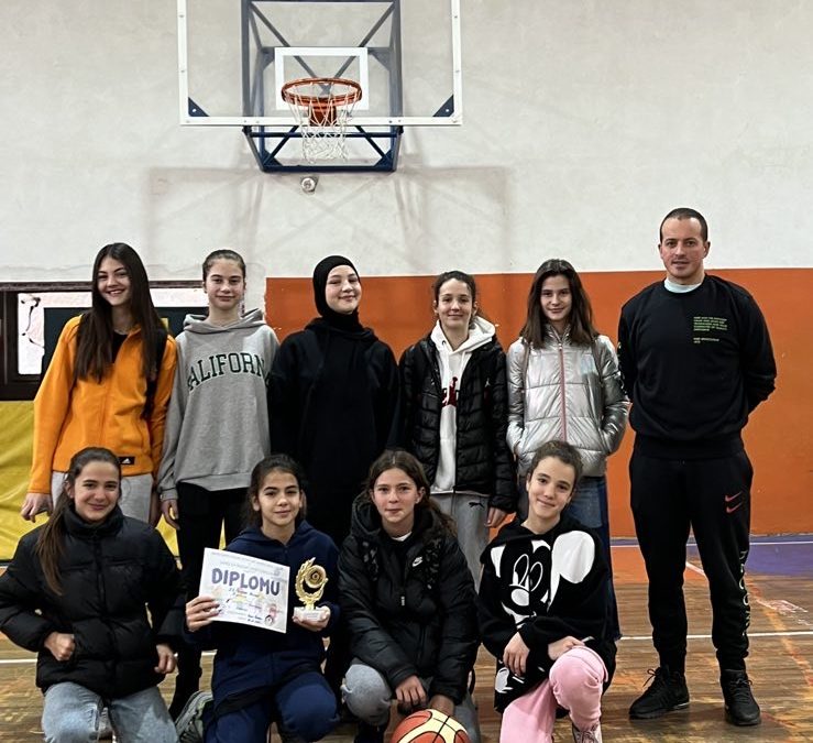 Održano školsko takmičenje u košarci za devojke